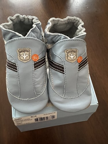 New box rare robeez aviator - in,