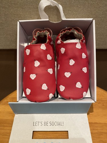 New robeez soft soles 24 - new, 18-24